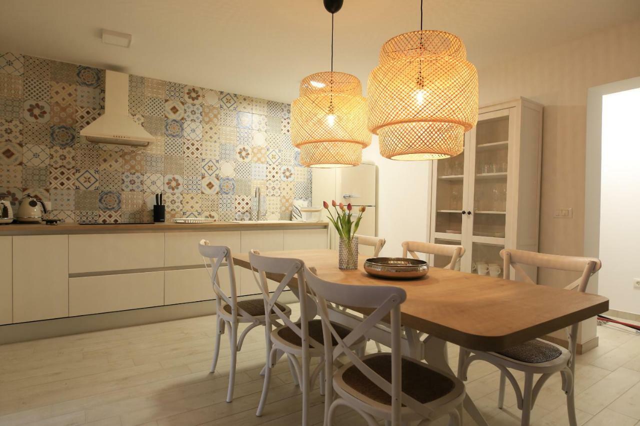 Ferienwohnung NiViGa Makarska Exterior foto