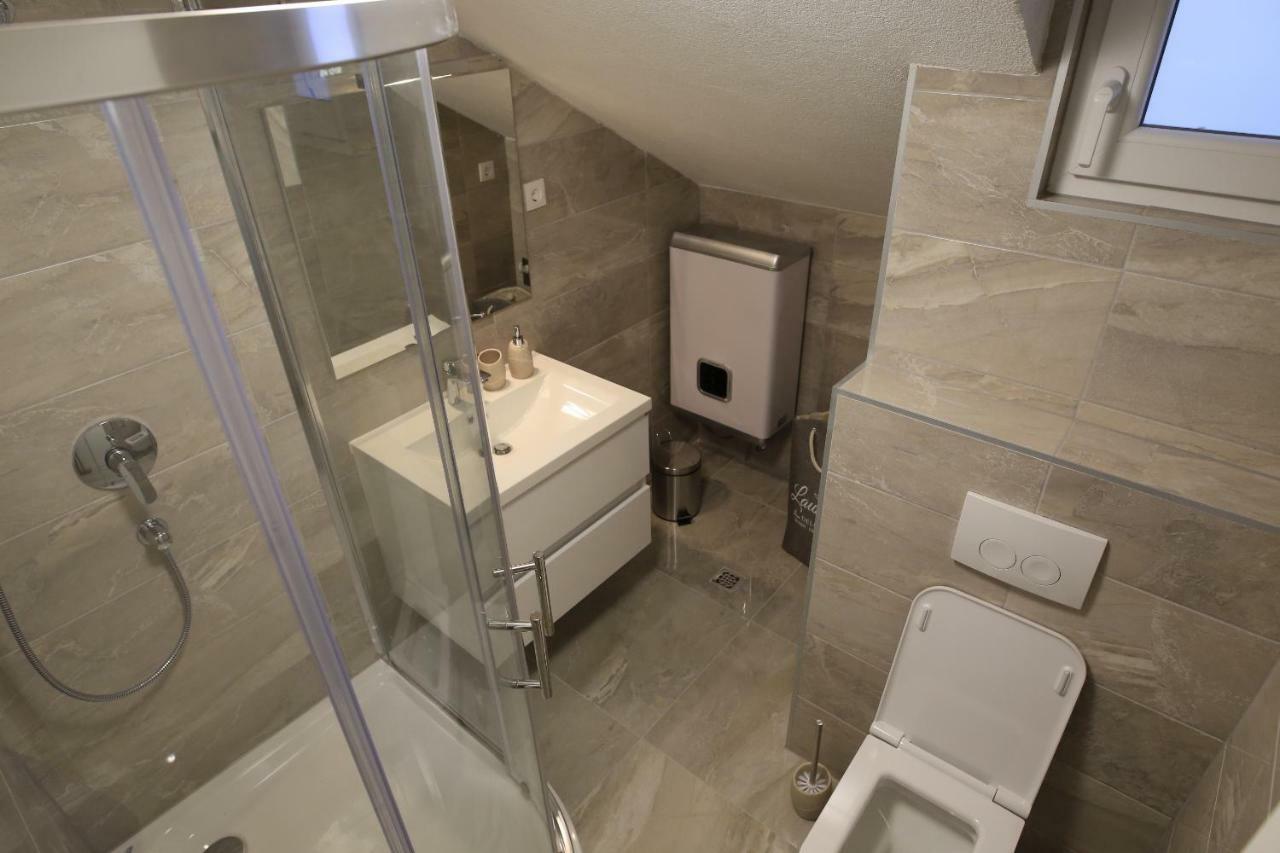 Ferienwohnung NiViGa Makarska Exterior foto
