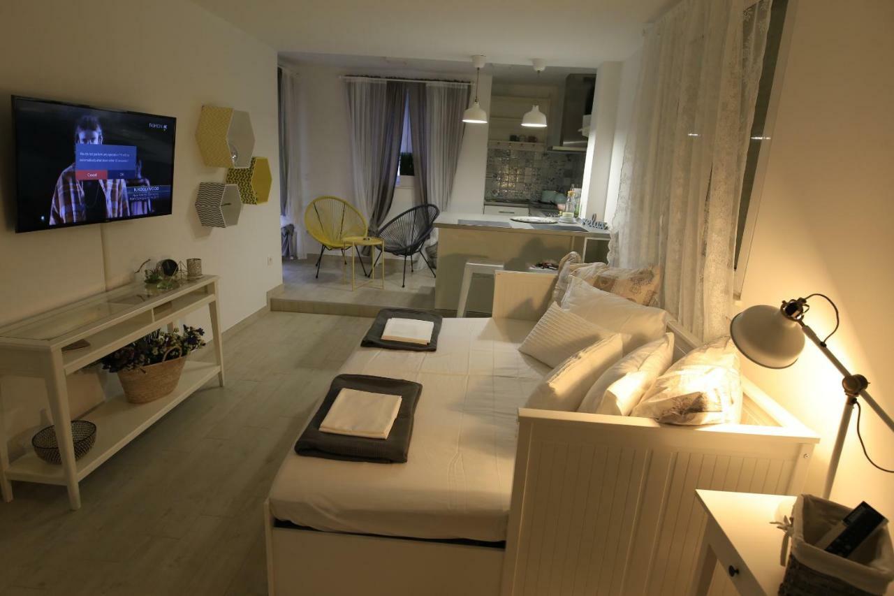 Ferienwohnung NiViGa Makarska Exterior foto